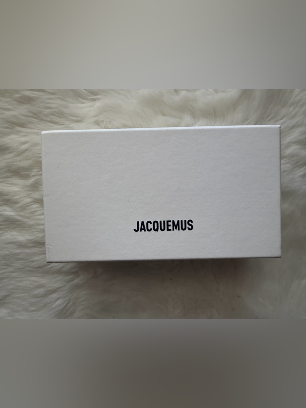 New! Jacquemus Black Frame Sunglasses with Brown Lenses - Picture 9 of 12